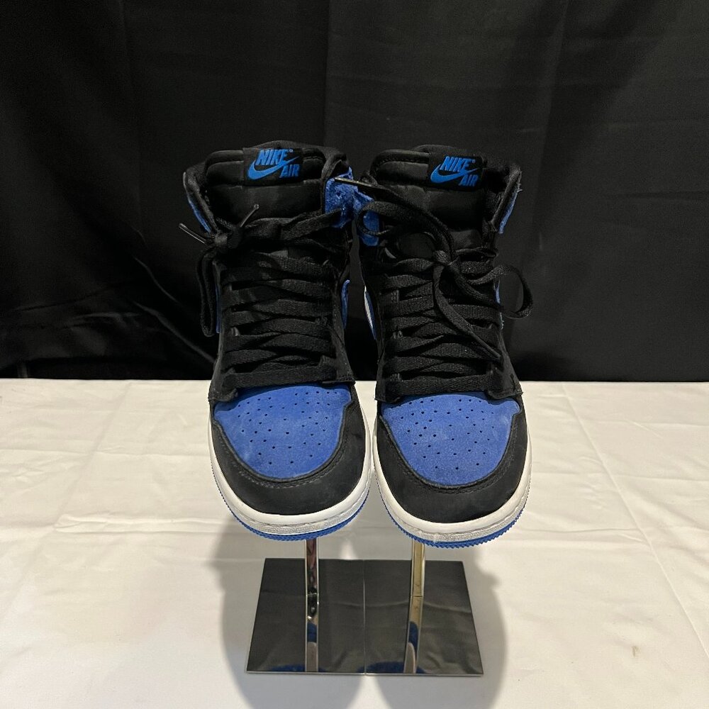 Air Jordans - Very Gently Used - FREE SHIPPING